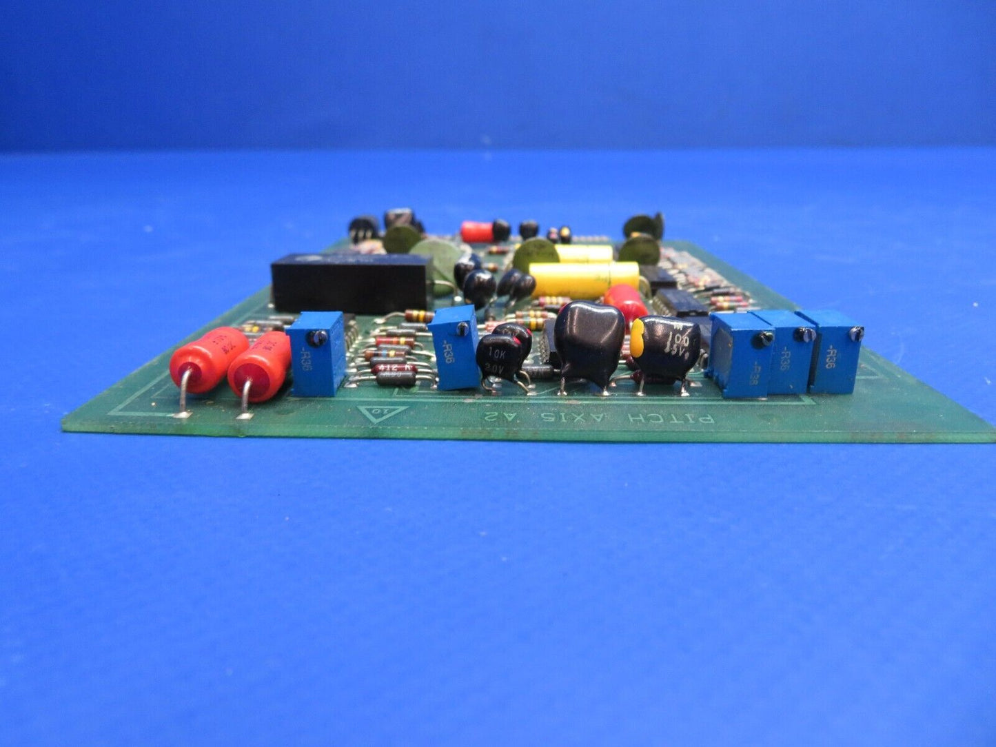 Bendix King Pitch Axis Control Board P/N 200-1718-00R32 (0922-776)