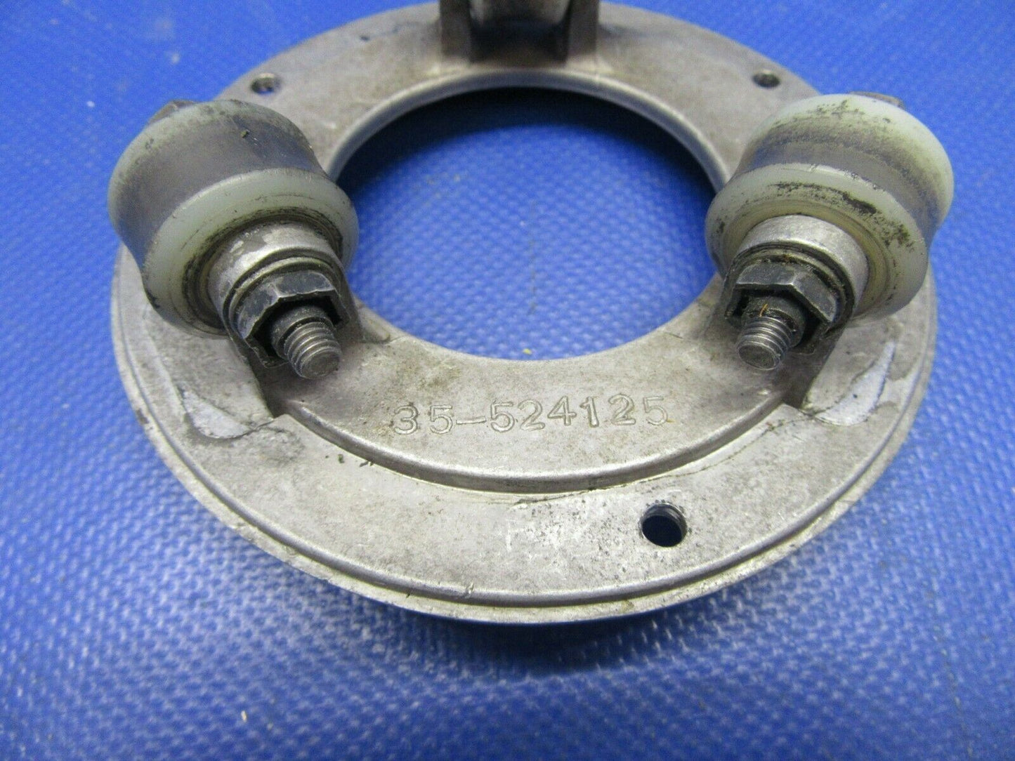 Beech Baron 95-B55 Hanger Control Column P/N 35-524125-10 (1121-306)