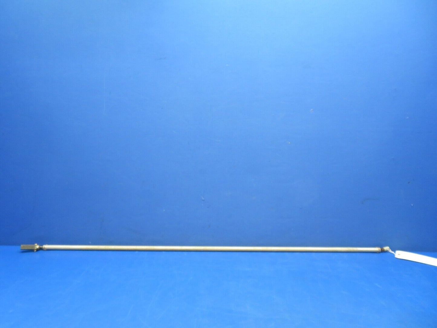 Mooney M20 / M20C Trim Control Tube Assy P/N 915026-13 (1023-372)