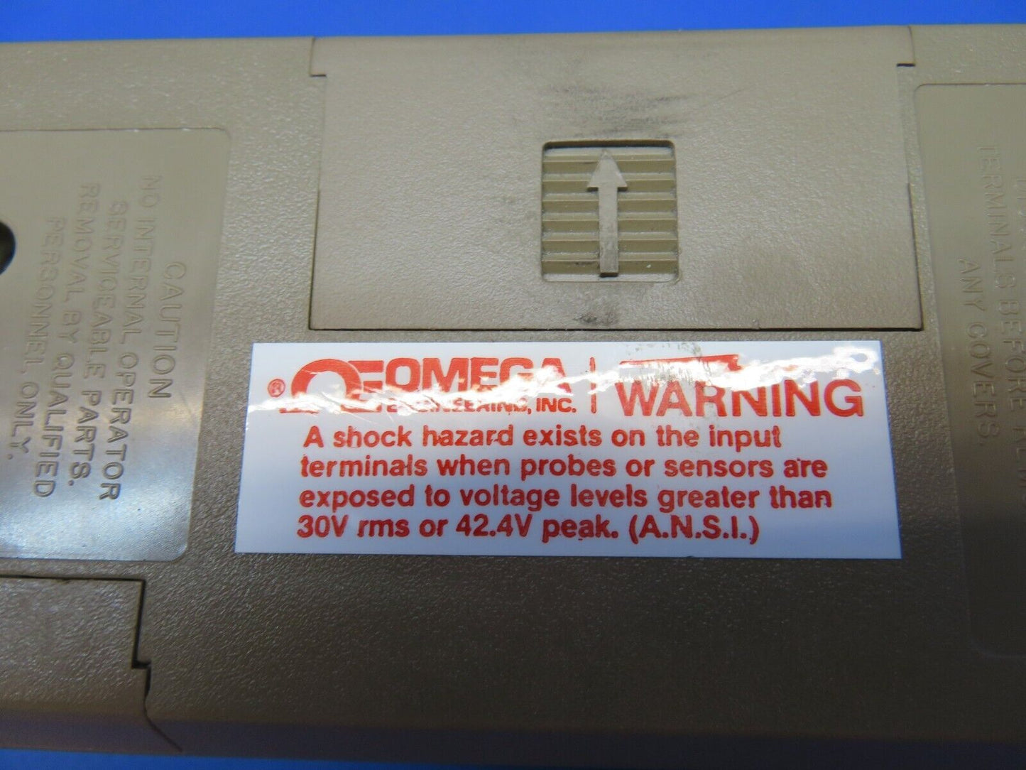 Omega Engineering Digital Thermometer Model 872A (1122-417)