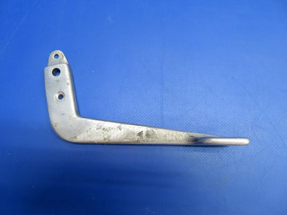 Cessna LWR Cabin Door Handle P/N 5111537-2 WEU 5111537-3 (1122-359)