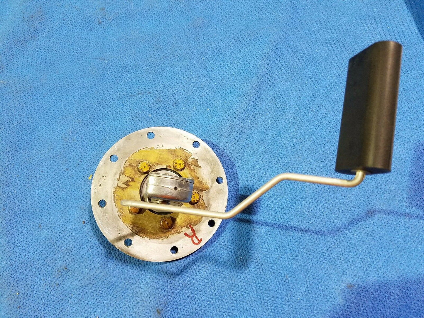 Beech Baron 58 Fuel Level Transmitter RH P/N 58-380001 (0516-214)