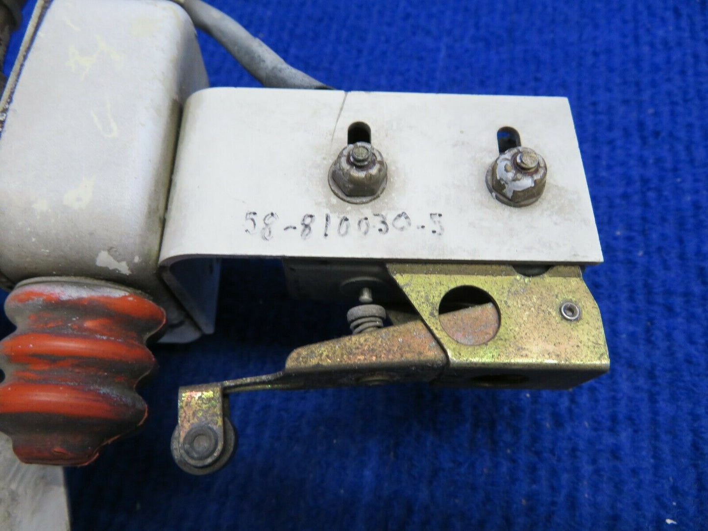 Beech 58 Baron Landing Gear Safety Switch LH P/N 002-361013-605 (0322-762)
