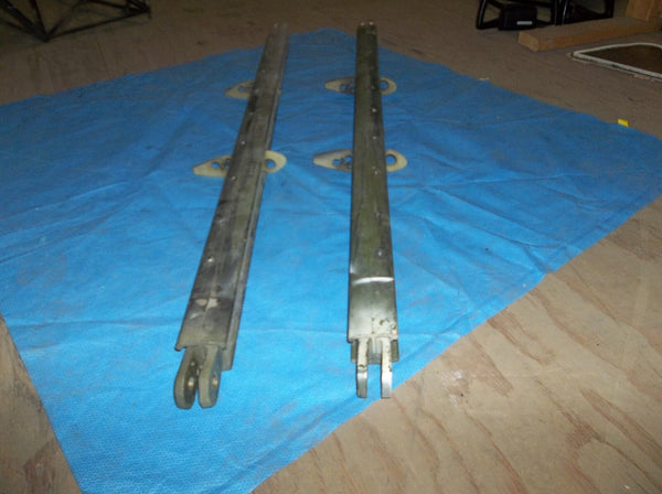 Cessna 337G Skymaster Wing Lift Struts, One Pair (0116-142)