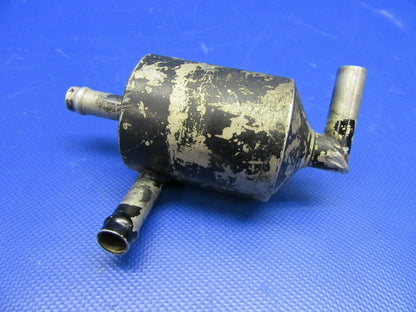 1960 Cessna 210 Air Oil Separator P/N 0850406-10 (0221-254)
