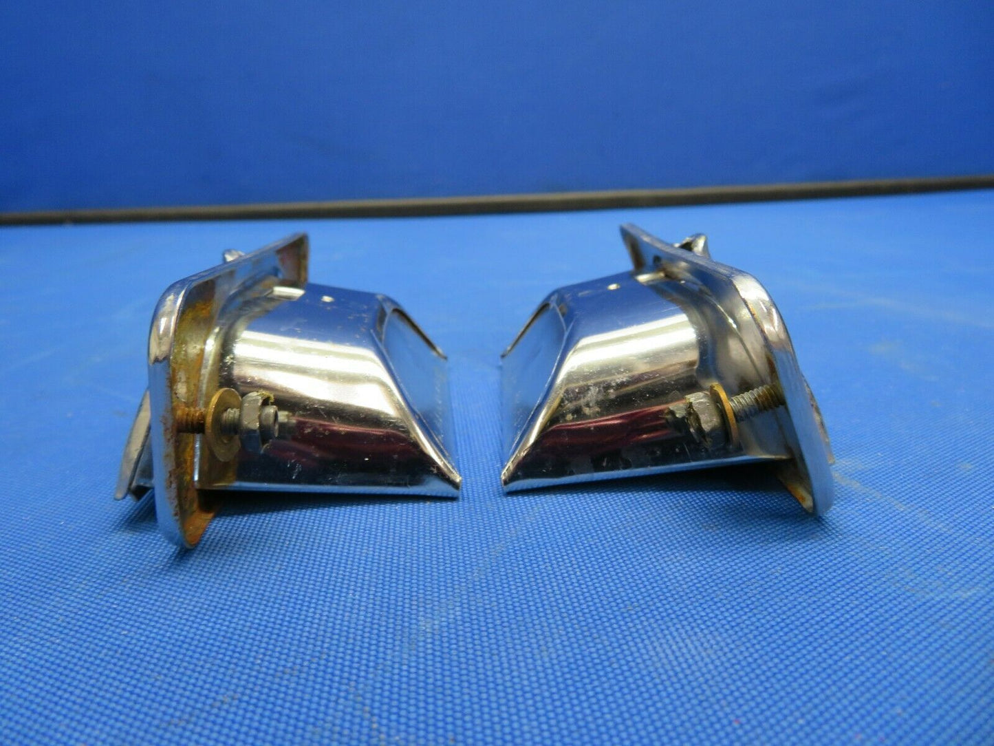 Cessna 210L Ash Trays LOT OF 3 (0820-535)