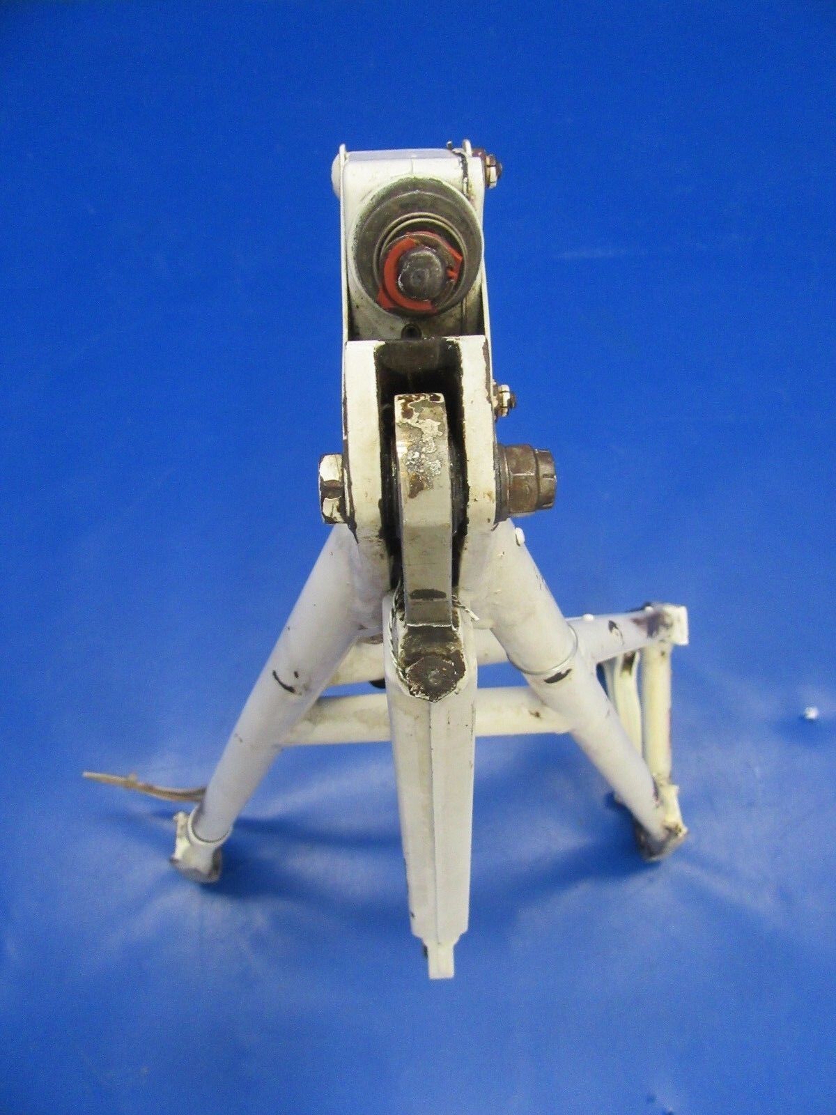 1955 Cessna 310 Nose Gear Drag Brace & Truss 0842107-497 & 0842000-4 (0416-08)