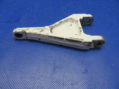 Piper PA-30 / PA-39 Torque Link P/N 20735-00, 20735-000 (1121-360)