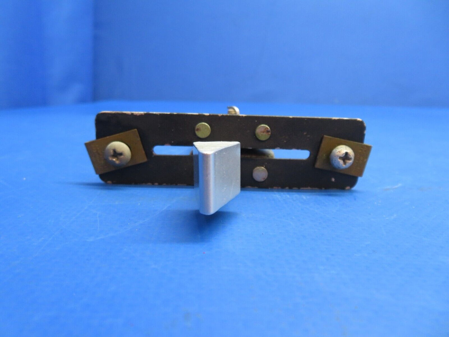 Piper PA-28-180 Cherokee Control Mount Carburetor Heat P/N 66855-00 (0323-690)