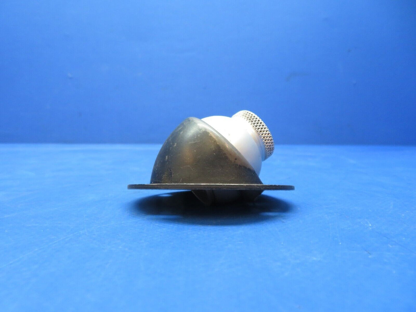 Cessna 310 / 310I Wemac Air Vent / Valve P/N B-2150 (1023-132)