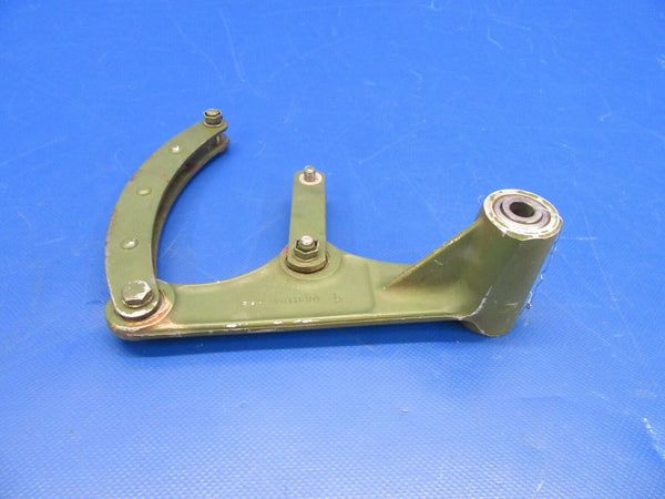 Cessna 310 / T310Q Bellcrank RH Rocker Arm & Link P/N 0841104-4 (0619-211)