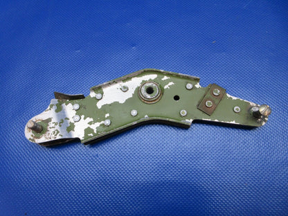 Cessna 337 / 337E Rudder Bellcrank Assy P/N 1432001-1 (1223-1468)