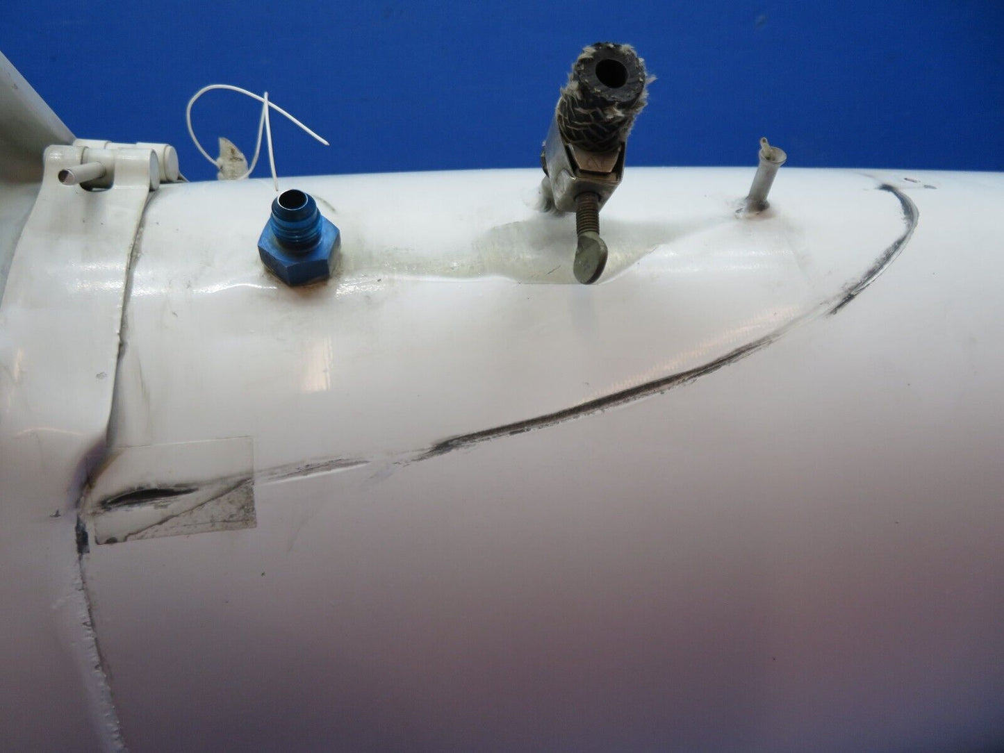 Cessna 401 / 401A RH Tip Tank Assy & AFT Fairing P/N 5023001-200 (0124-218)