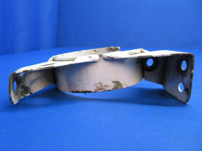 Beech Main Gear Brake Line Clamps LOT OF 2 (0223-970)