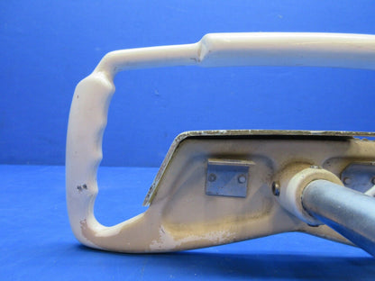 Early Cessna 310 / 310B Control Wheel / Yoke And Tube Assy 0861300-49 (1123-886)