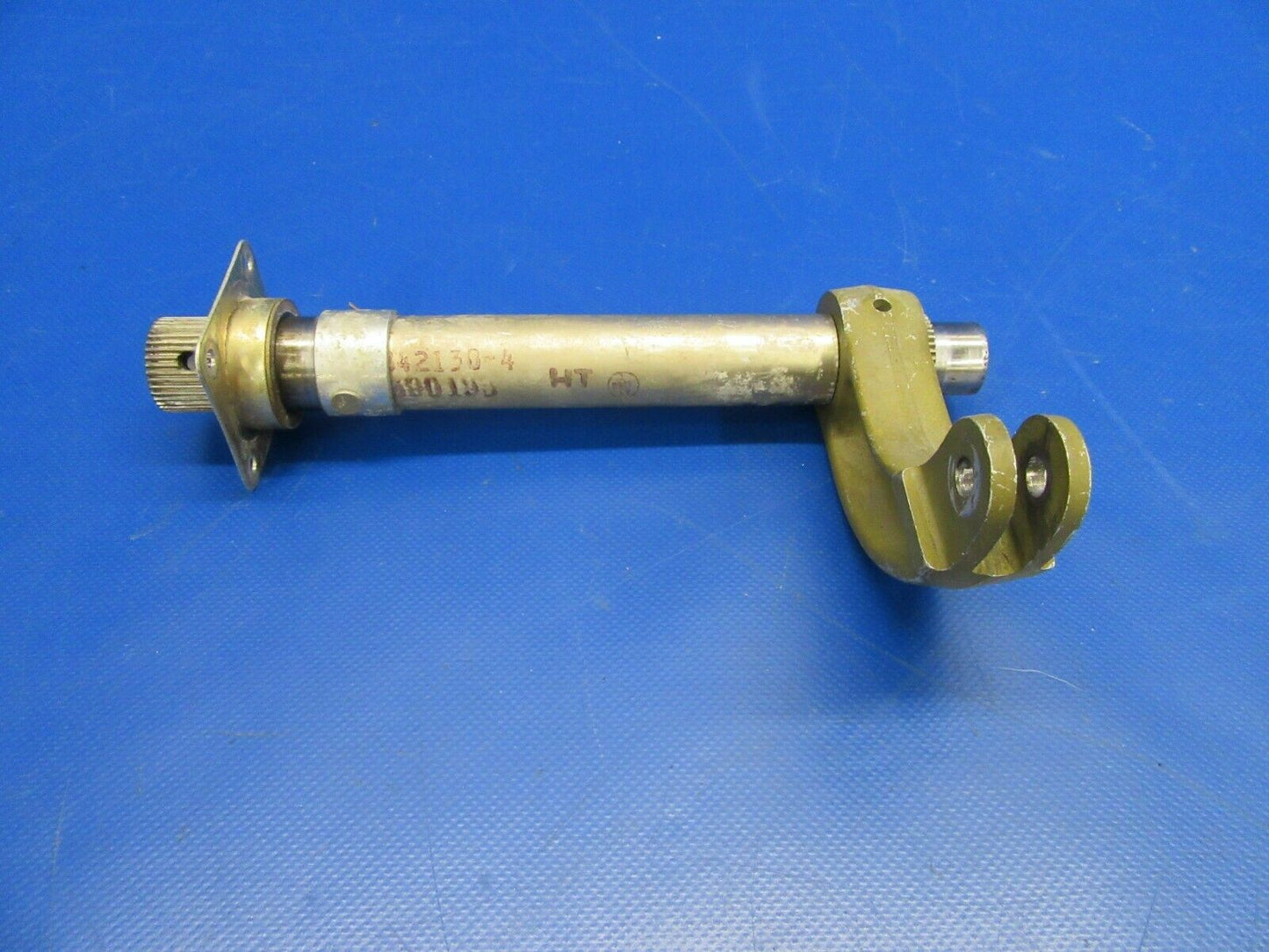Cessna 310 R Bellcrank and Torque Tube P/N 5045203-2, 0842130-4 (0219-325)