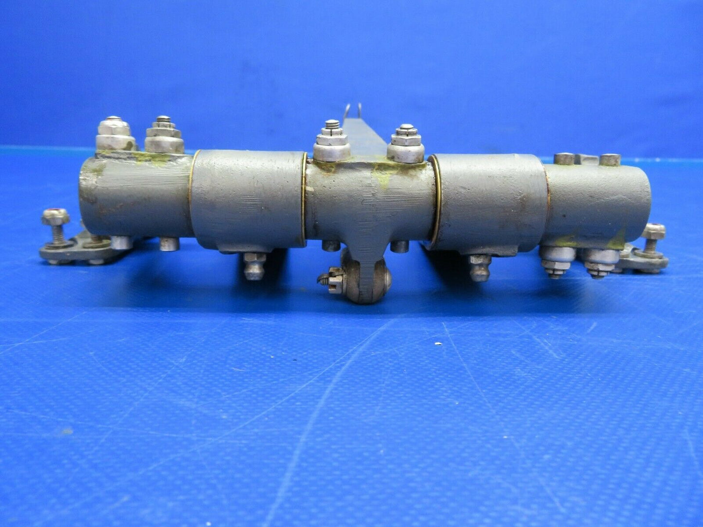 Beech G35 Differential Arm Control Assy w/ Supports P/N 35-524100 (0620-388)