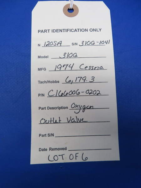 Cessna 310 / 310Q Oxygen Outlet Valve P/N C166006-0202 LOT OF 6 (0823-729)