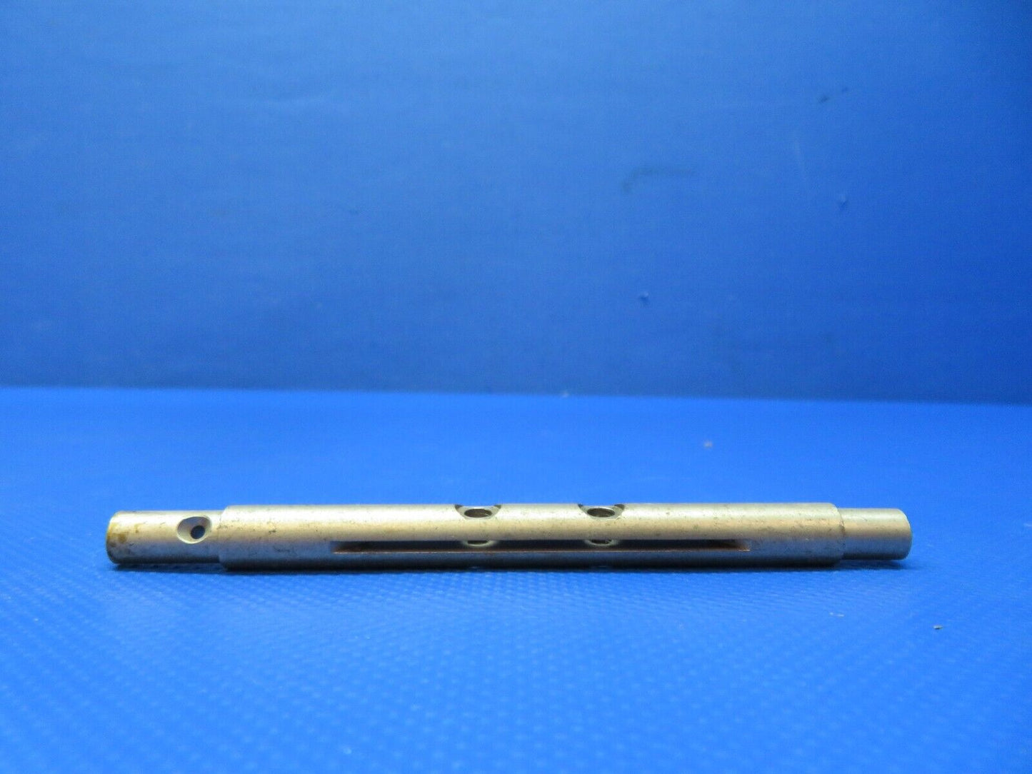 Stromberg Throttle Shaft 4-3/4" x 3/8" (1223-197)