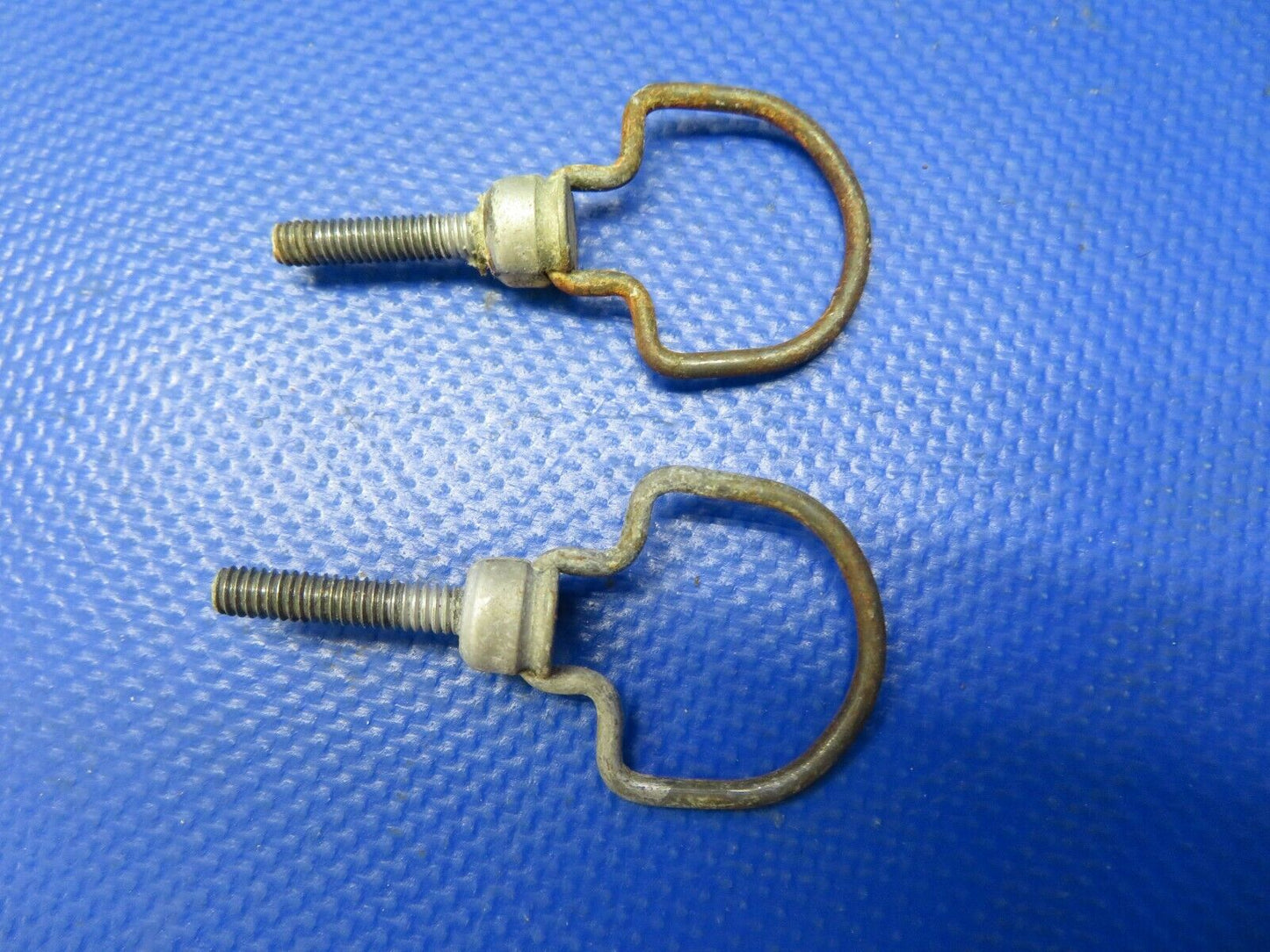 Piper PA-28R-180 Stud Garment / Coat Hangers P/N 487-629 LOT OF 2 (0621-838)