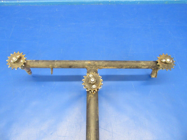 Piper PA-28-140 Cherokee Tee Bar Control Column Assy P/N 62703-031 (1018-169)