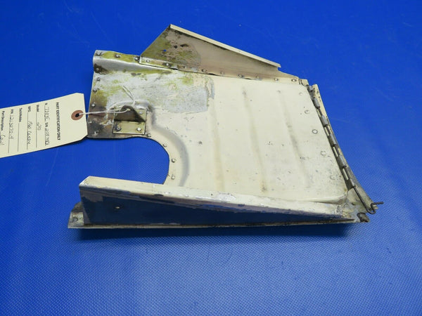 1960 Cessna 210 Cowl Flap RH P/N 1213070-4 (0321-102)