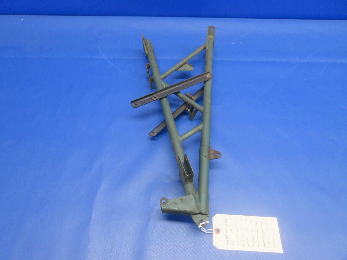 Piper PA24-260 Comanche Main Spar Center Support Assy P/N 22697-10 (0224-1055)