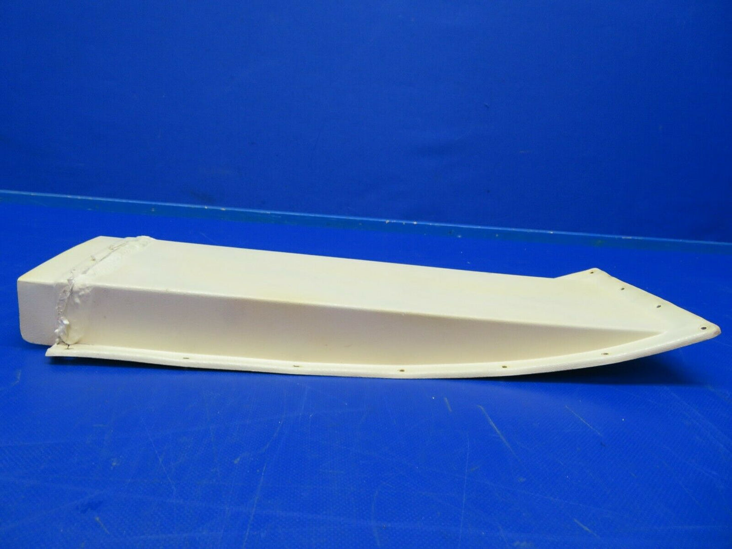Piper PA-32RT Bulkhead Ventilation Interconnect & Duct P/N 79192-00 (0620-334)