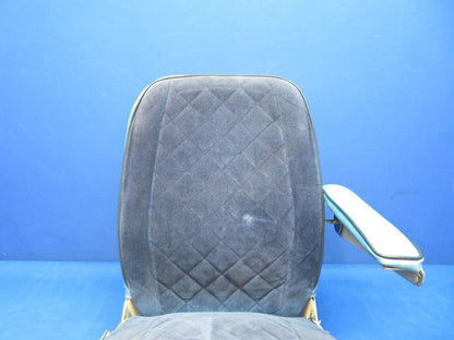 Cessna 310 / 310I RH Front Seat Assy P/N 0812202-35 (1023-130)