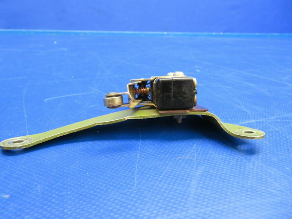 Cessna 310P Bracket Up Limit Switch P/N 5045028-5 (0620-747)