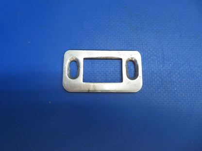 Piper PA-28-180 Cabin Door Pins & Strike Plates P/N 68353-00 LOT (0323-742)