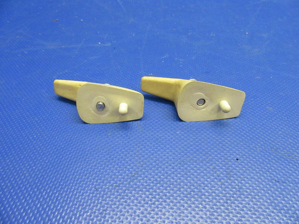 Cessna 210 / T210N Coat Hooks P/N 0715038-1 LOT OF 2 (0921-682)