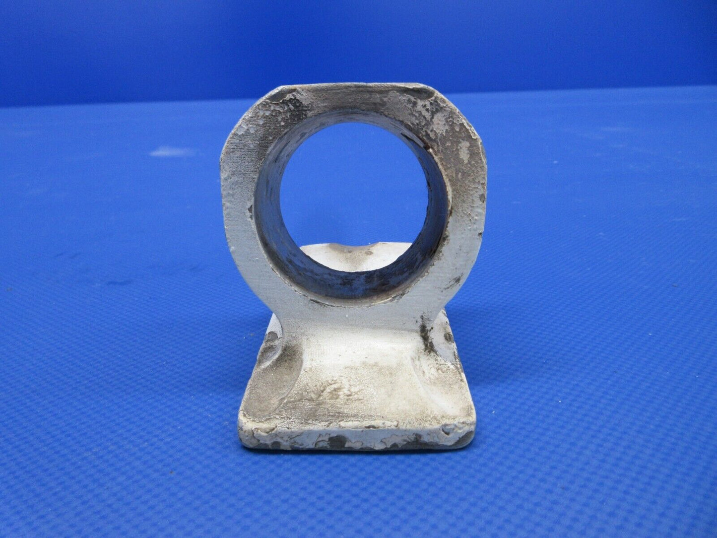 Cessna 210 Cabin Entry Step Assy P/N 1241108-1 (0124-1439)