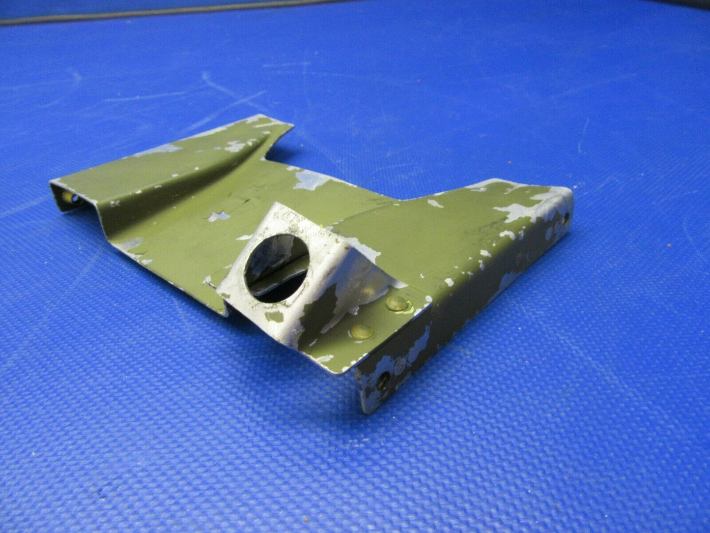 Cessna 210 / P210N Panel Assembly Pedestal P/N 2113136-1 (0421-557)