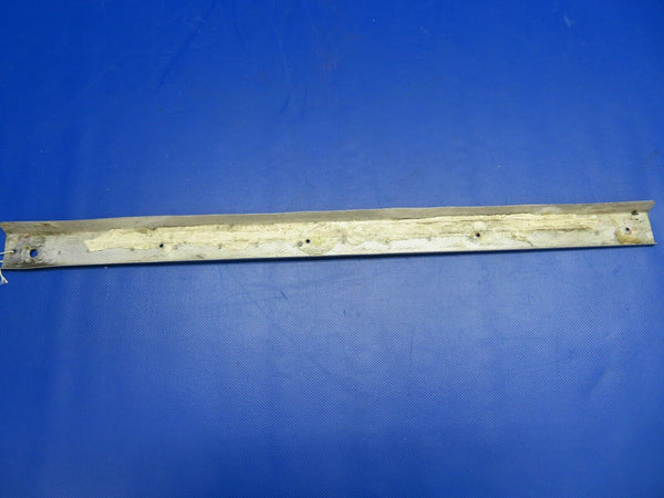 Piper PA-28-140 Door Sill / Trim P/N 63118-00, 63118-000 (1220-468)