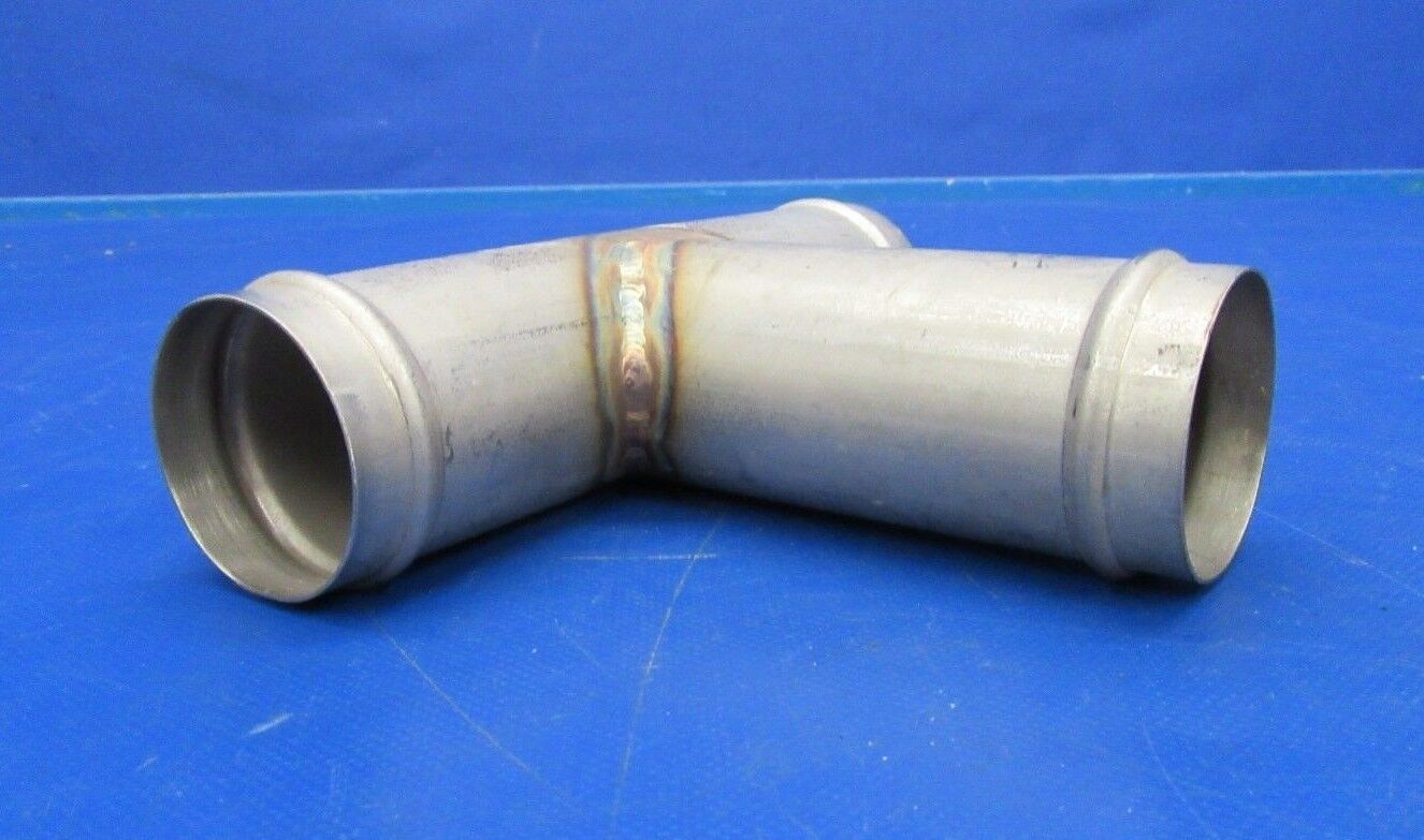 Cessna Tee Exhaust P/N 1600028-1 NOS (0119-132)