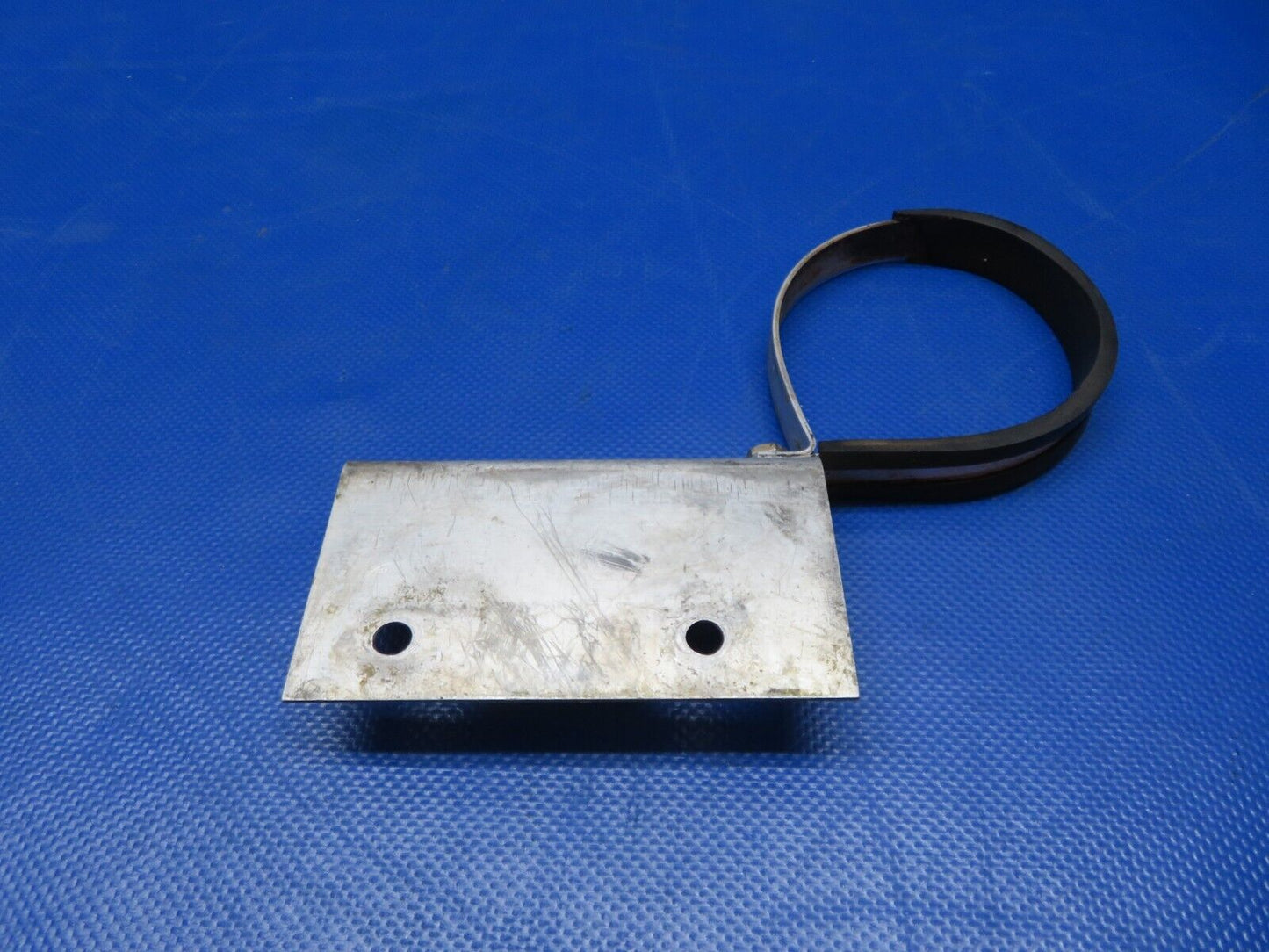 Cessna 401 / 401A De-Ice Separator Bracket Upper & Lower RH 0870158-5 (0124-193)
