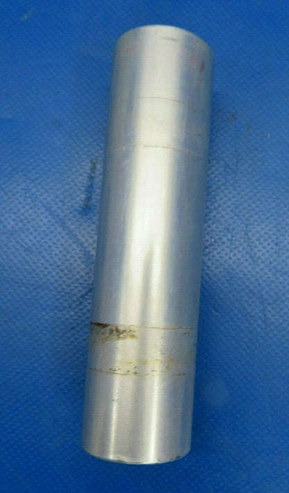 Diamond DA40-180 Axle and Insert Bushings Nose Wheel D41-3223-00-32/1 (0120-358)