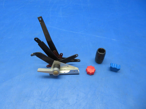 Piper PA-28-236 Engine Control Quadrant Assy w/ Knobs P/N 67210-04 (0623-694)