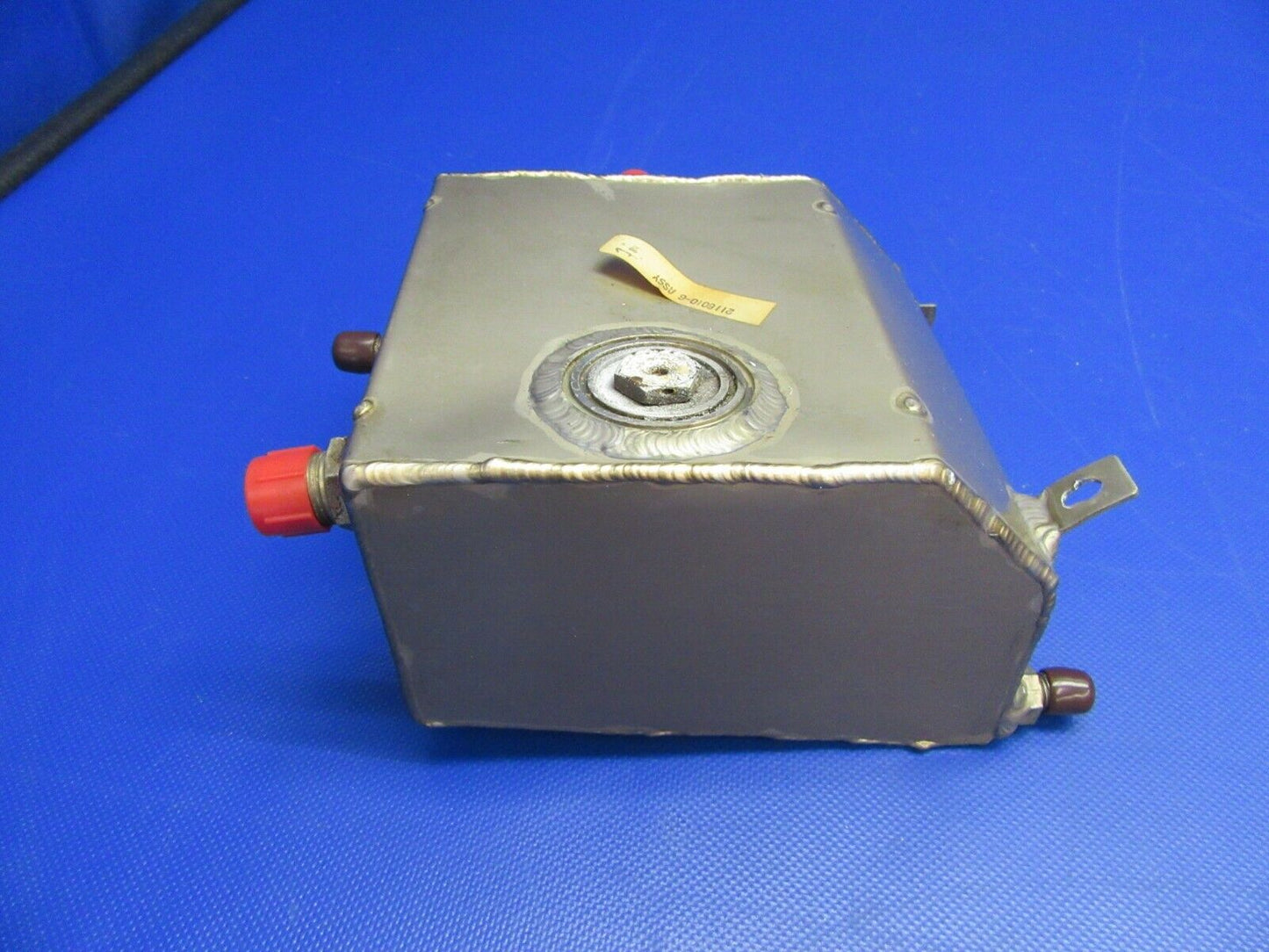 Cessna 210 / T210N Fuel Reservoir P/N 2116010-6 (1021-313)