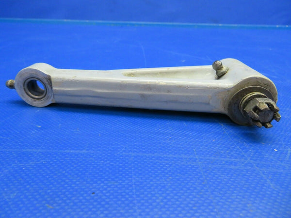 Cessna 310R Upper & Lower Torque Link Assy Nose Gear P/N 0841002-1 (0520-488)