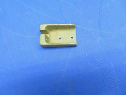 Piper Main Gear Cylinder Bracket P/N 67071-00 (1120-138)