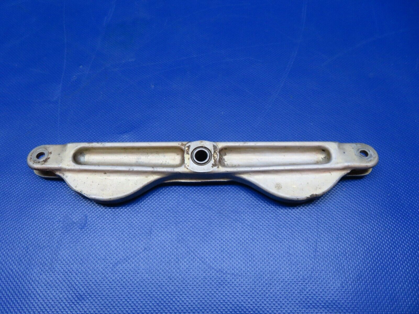 Piper PA-24-180 Nose Wheel Steering Bellcrank P/N 21708-00 (1223-266)