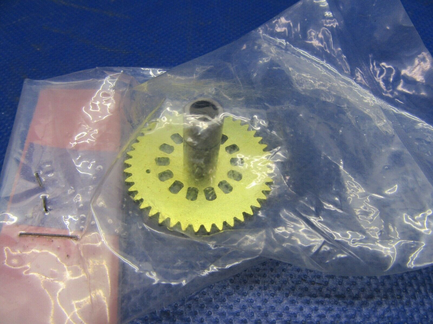 Honeywell Bendix King Gear P/N 029-00096-0004, 029-0096-04 NOS (0921-558)