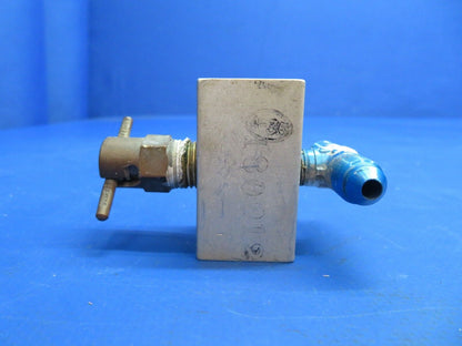 Lake LA-4-200 Fuel Drain Manifold Block Assy LH Wing P/N 180012 (1222-954)