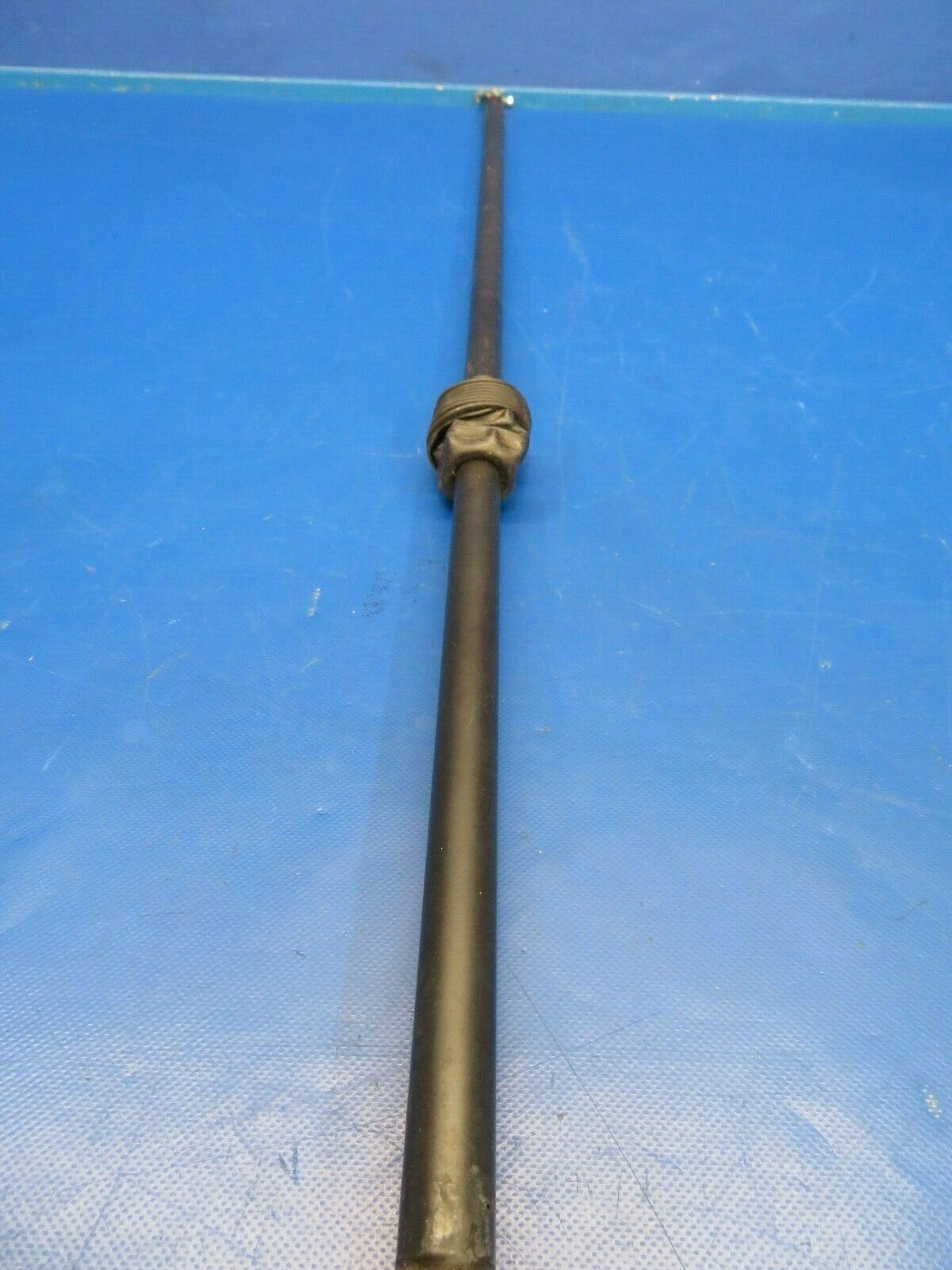 Diamond DA40-180 Aileron Push Rod PRI-20X0.5-8-1060D (0120-361)