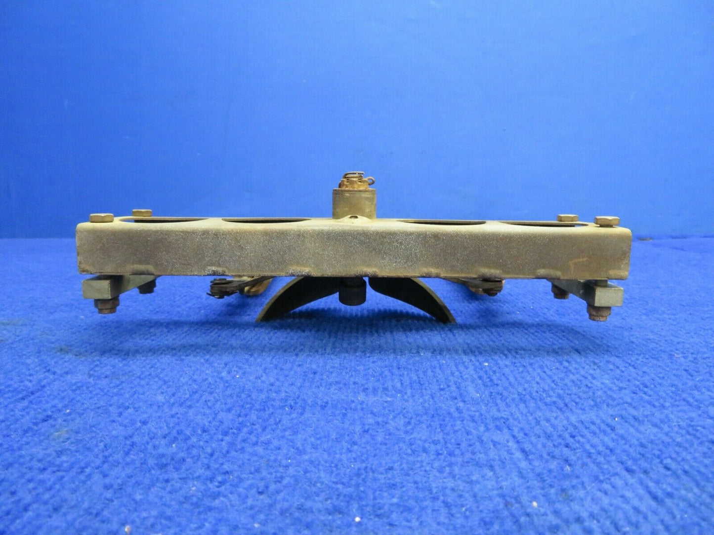 1956 Cessna 310 Nose Gear Steering Yoke & Weld Assy P/N 0813150-28 (0422-68)