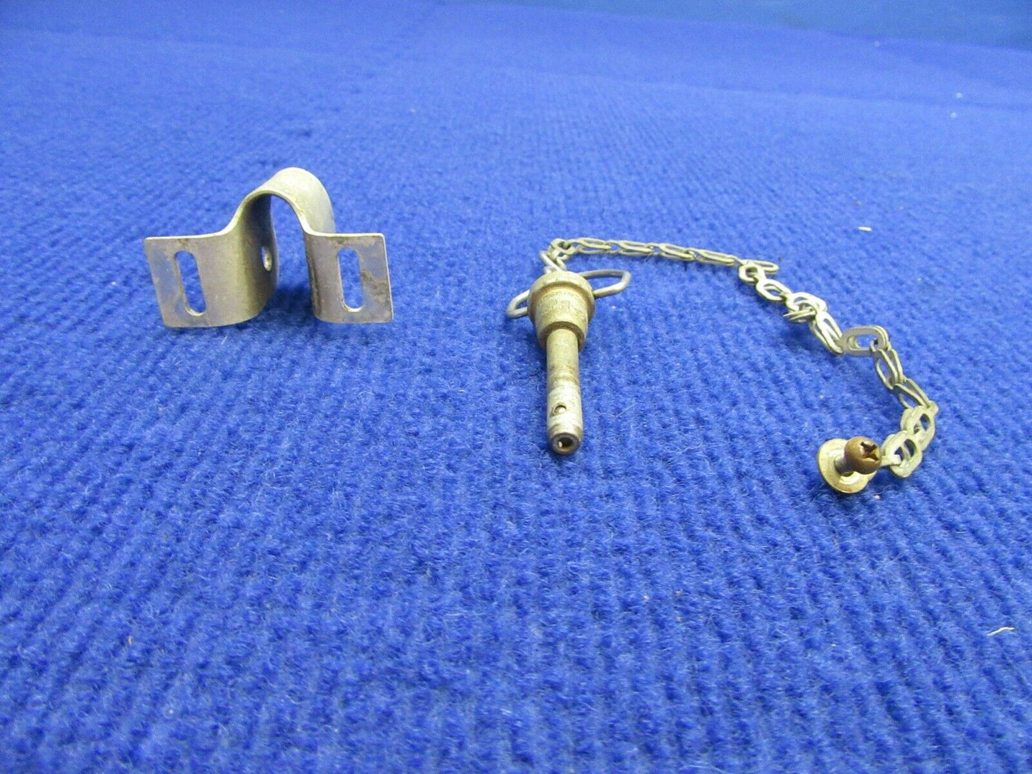 Beech Baron 95-B55 Bracket & Chain Nose Cone P/N 95-410040-29 (1121-538)