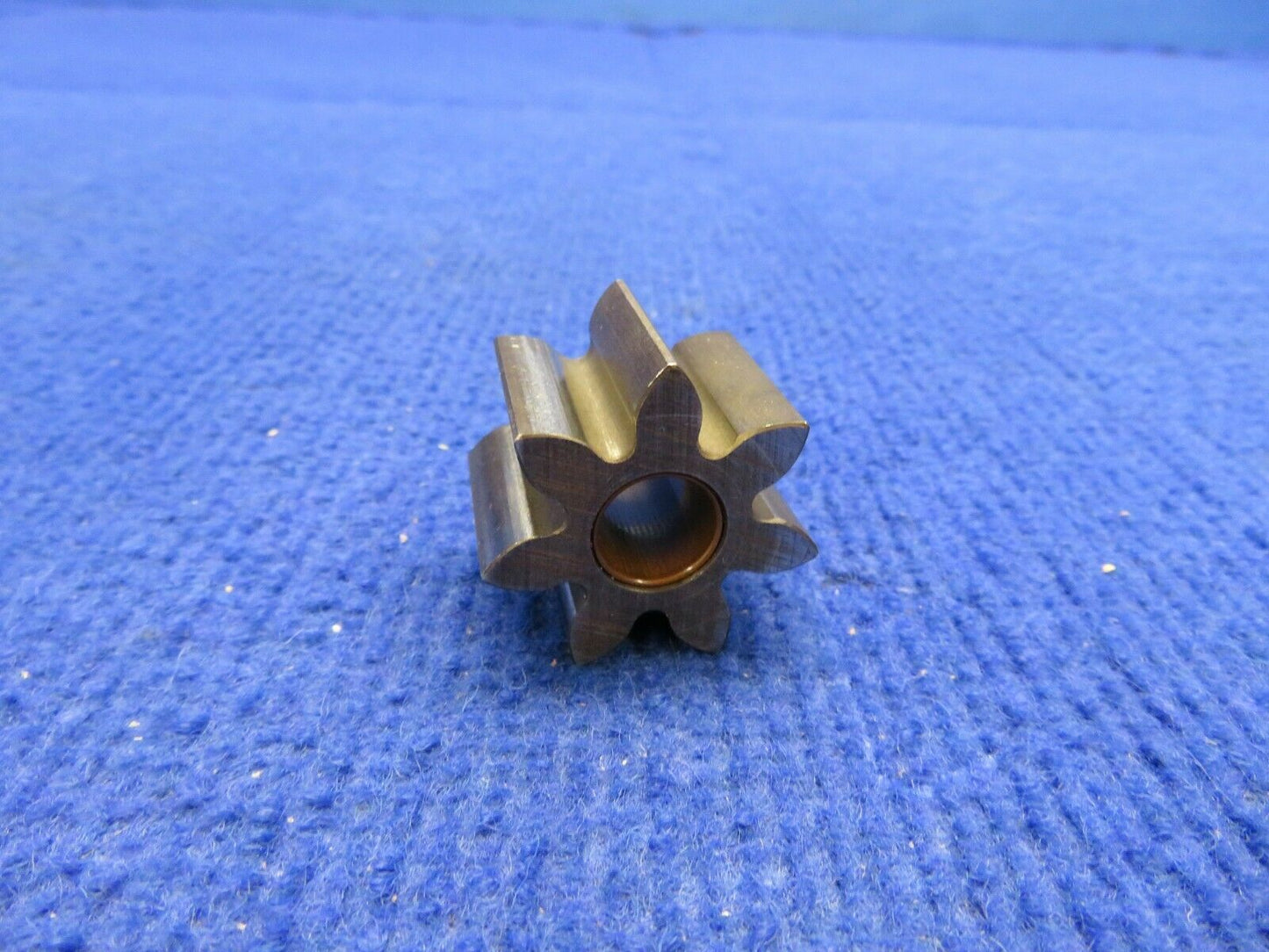 Continental TSIO-520 Scavenge Pump Gear Driven P/N 628900 (0322-495)