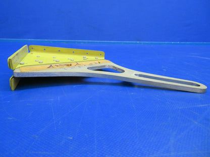 Piper Track Flap P/N 43764-001 NOS (0720-811)